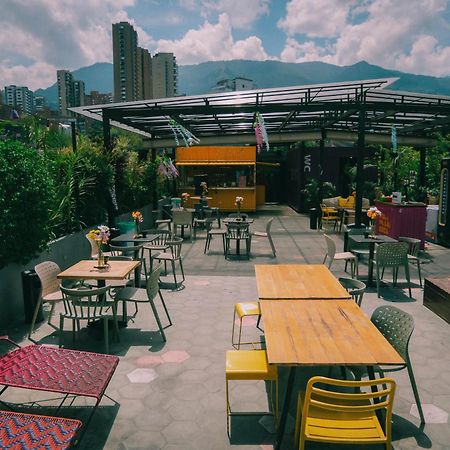 Viajero Medellin Hostel ภายนอก รูปภาพ