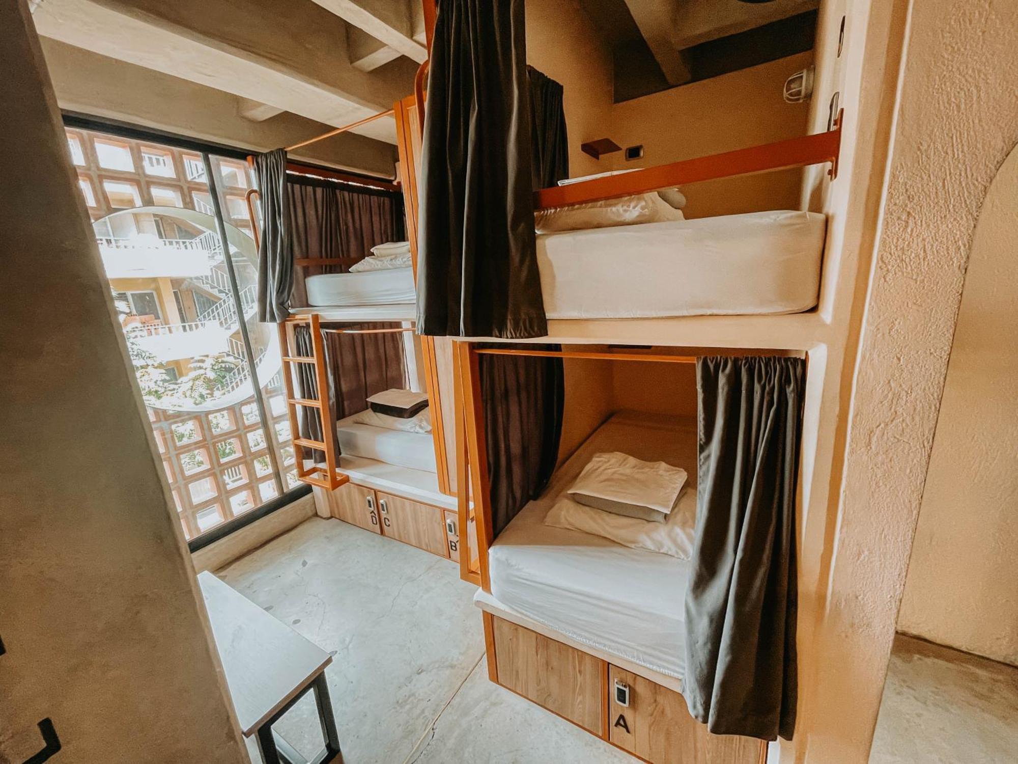 Viajero Medellin Hostel ภายนอก รูปภาพ