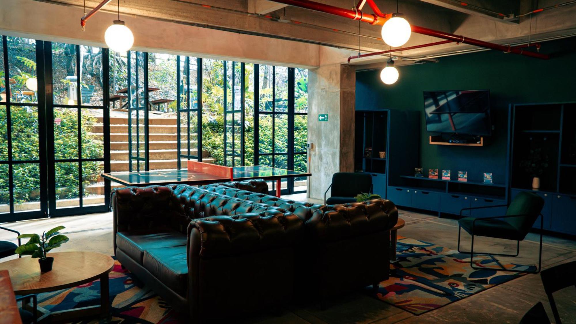 Viajero Medellin Hostel ภายนอก รูปภาพ